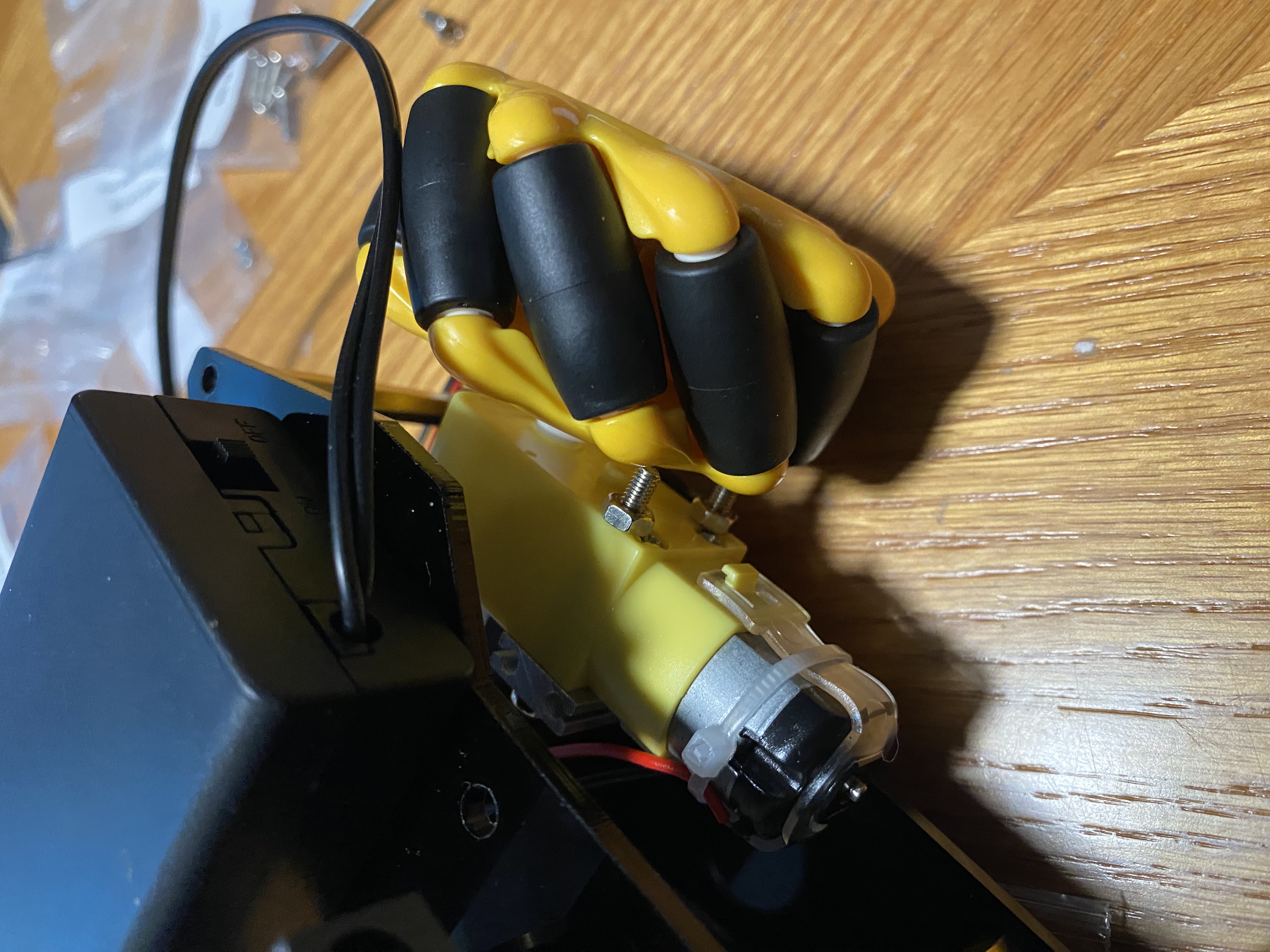 Wrong screw orientation